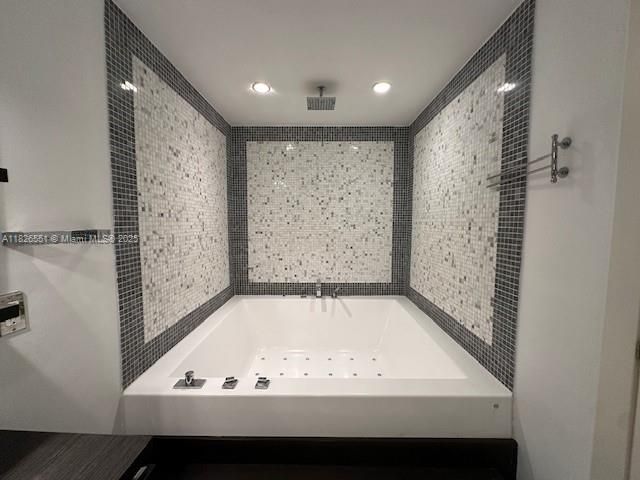 200 Biscayne Boulevard Way, Unit 701, Miami, FL 33131 Photo