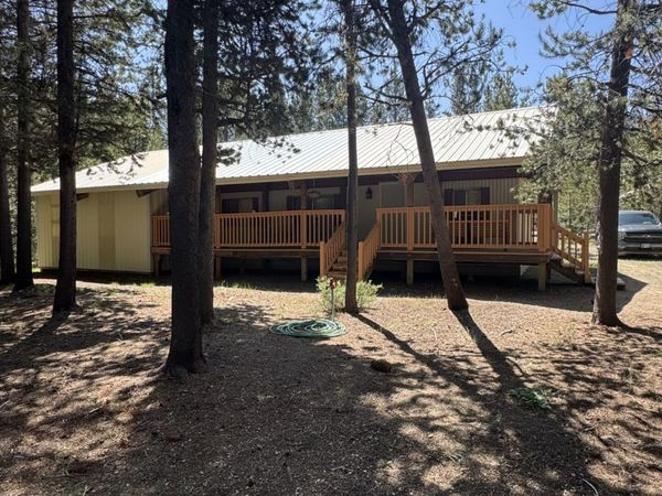 11617 Chinquapin Drive, Crescent Lake, OR 97733