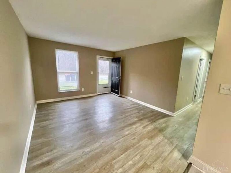 3384 Ninann Court, Cincinnati, OH 45211 Photo 11