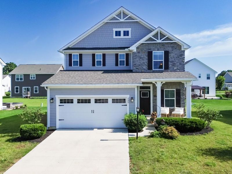 225 Messenger Way, Lewis Center, OH 43035 Photo 1