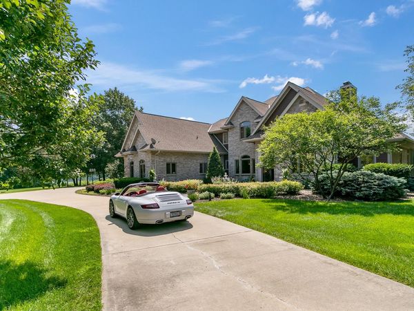 E12261 Timber Ridge Trail, Prairie Du Sac, WI 53578