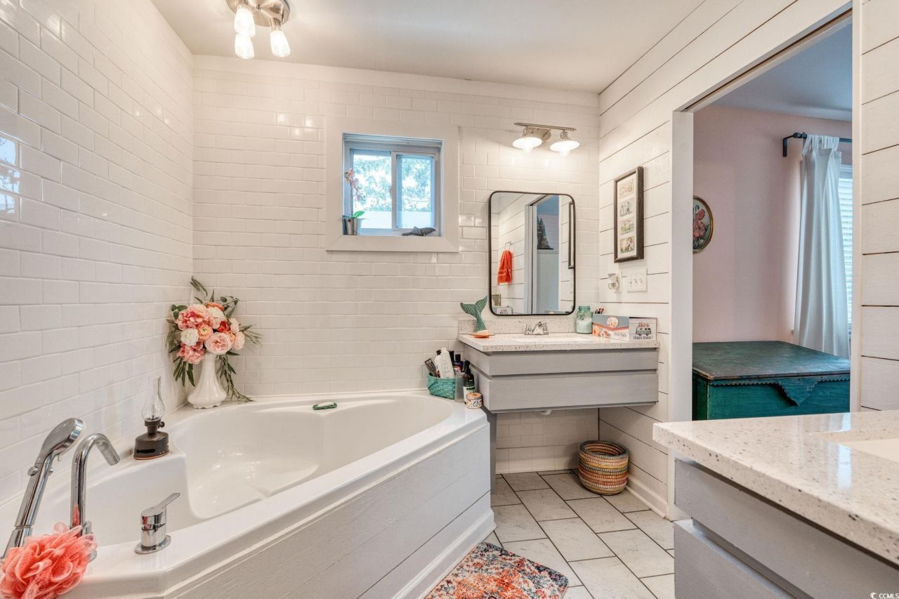 5867 Rosewood Dr. Photo 11