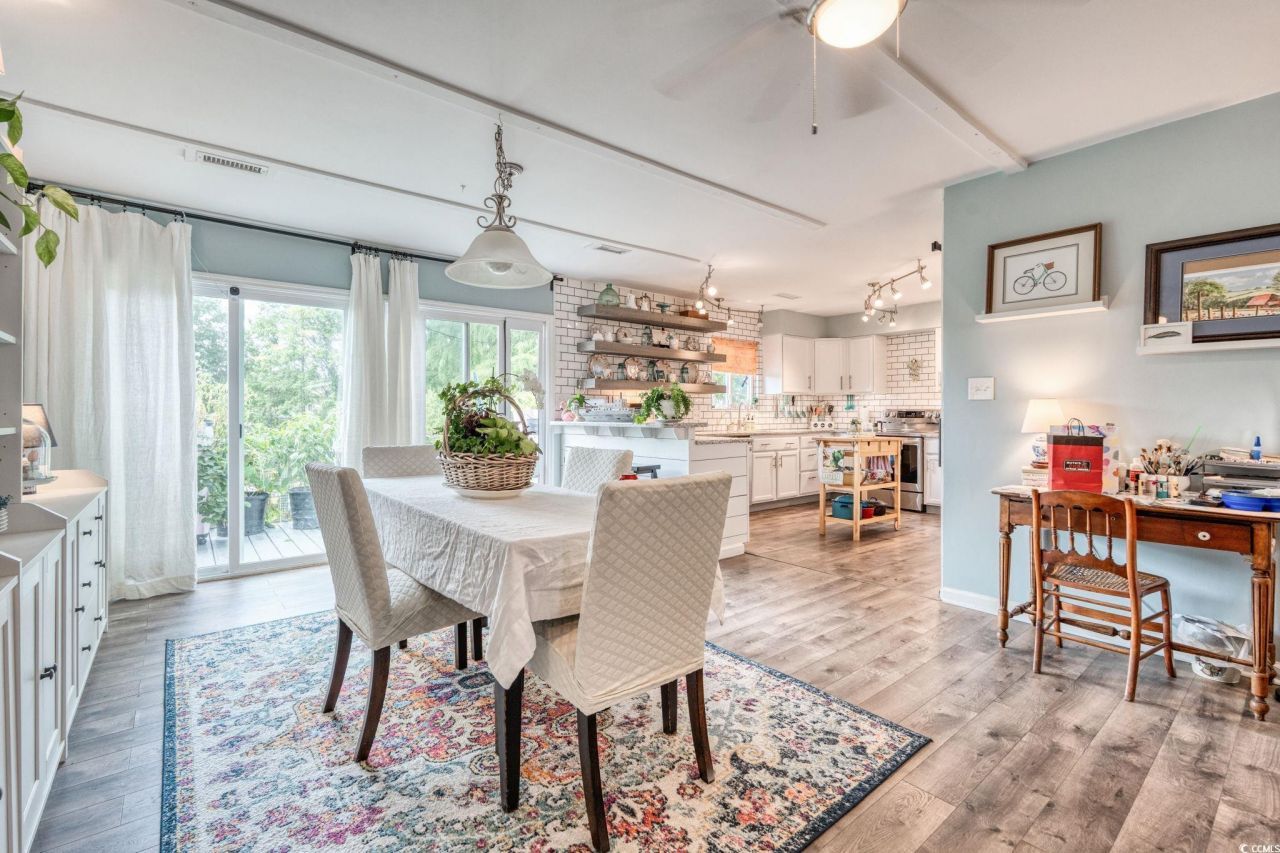 5867 Rosewood Dr. Photo 4