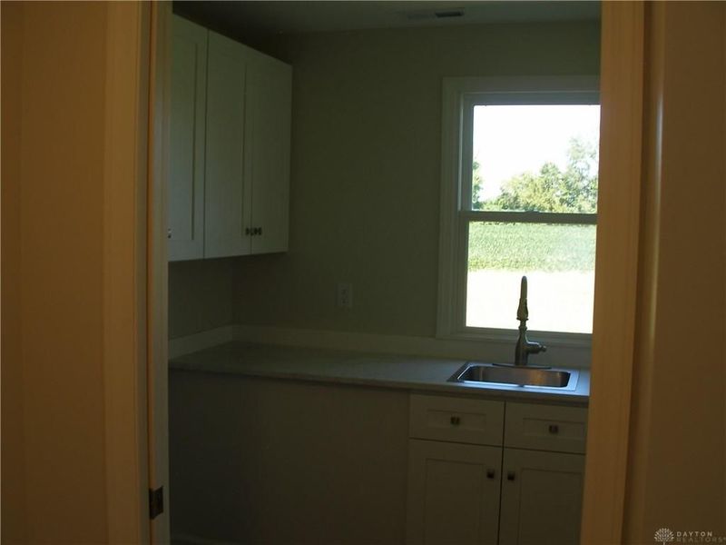 232 Goldenrod Drive, Eaton, OH 45320 Photo 13