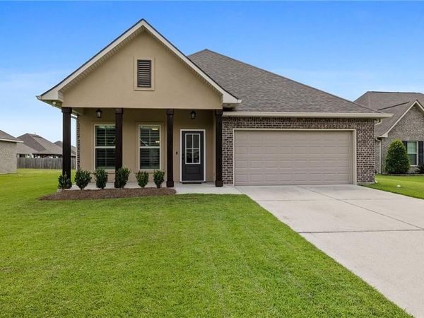 42016 WOOD Avenue, Ponchatoula, LA 70454
