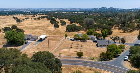 4585 Roadrunner Dr, Ione, CA 95640 Photo