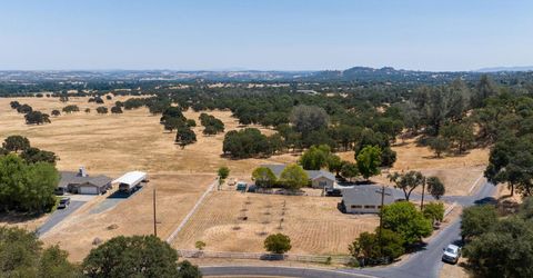 4585 Roadrunner Dr, Ione, CA 95640 Photo