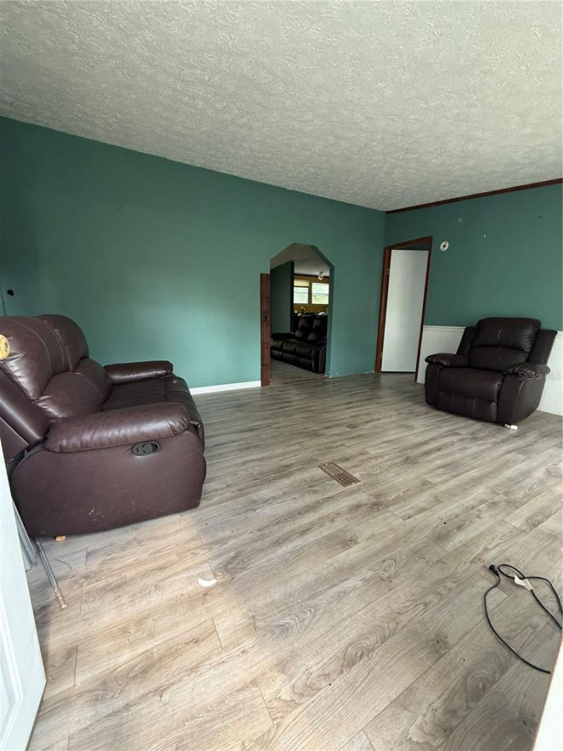 4330 Leisure Lakes Drive, Chipley, FL 32428 Photo