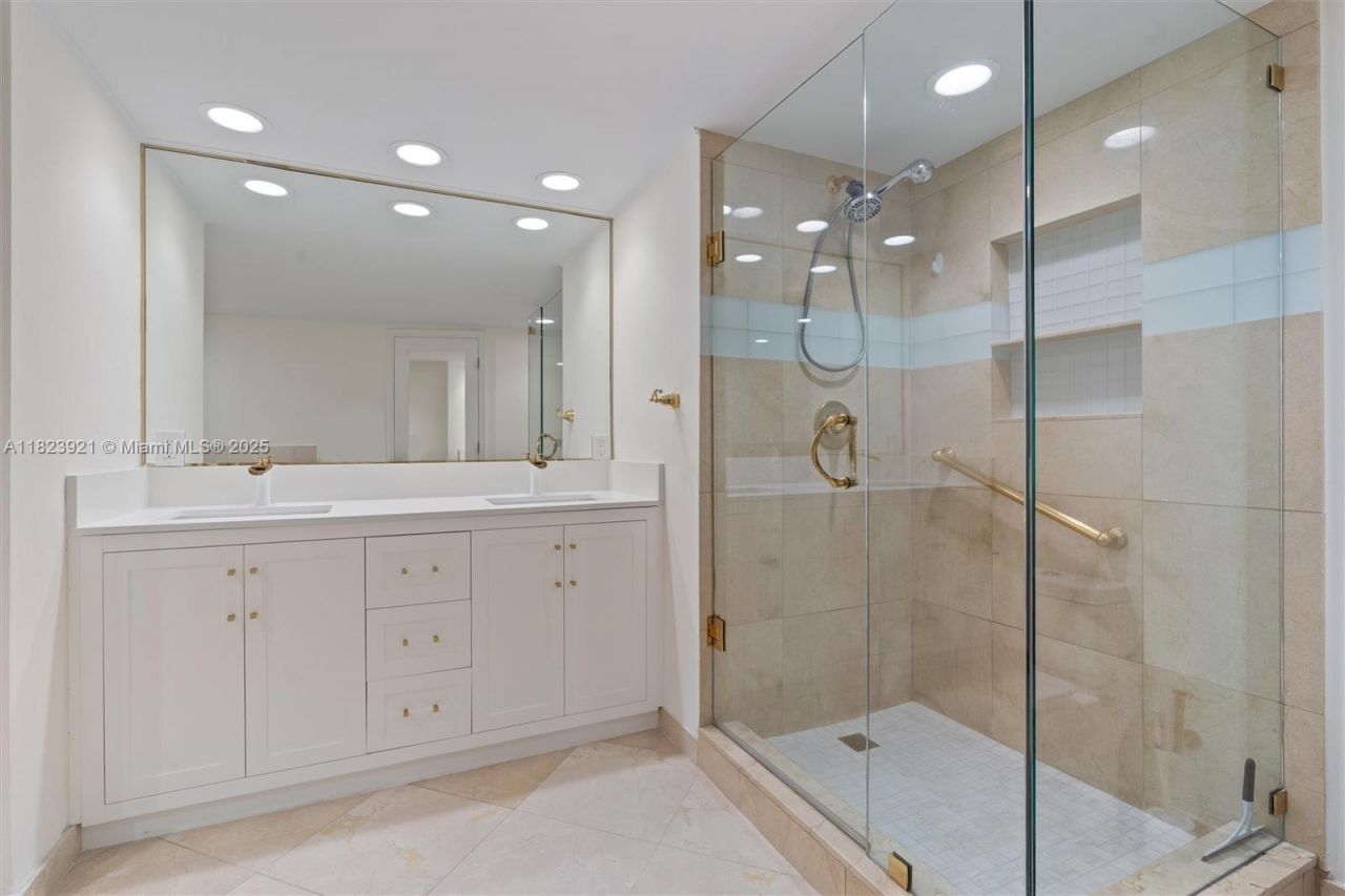 2200 S Ocean Ln, Unit 1608, Fort Lauderdale, FL 33316 Photo