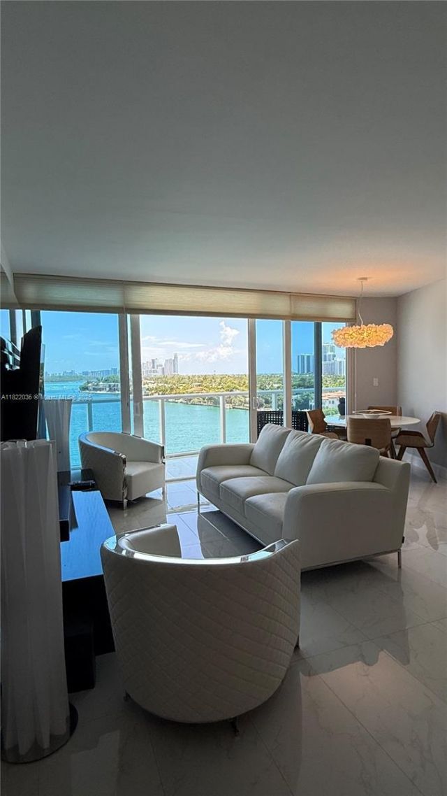 9821 E Bay Harbor Dr, Unit 903, Bay Harbor Islands, FL 33154 Photo