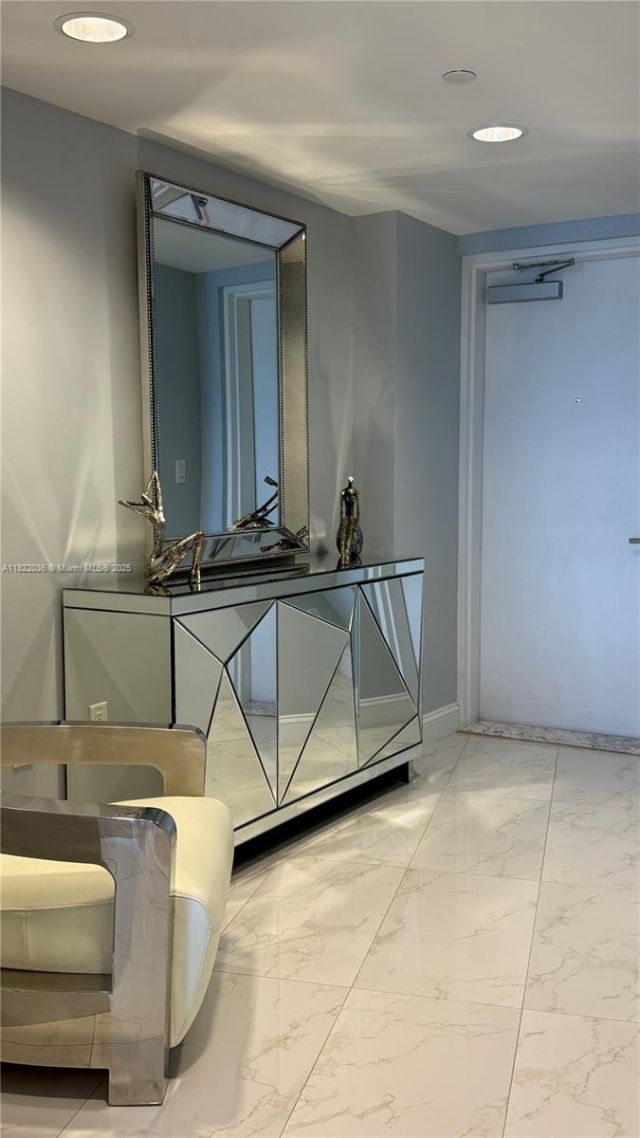 9821 E Bay Harbor Dr, Unit 903, Bay Harbor Islands, FL 33154 Photo