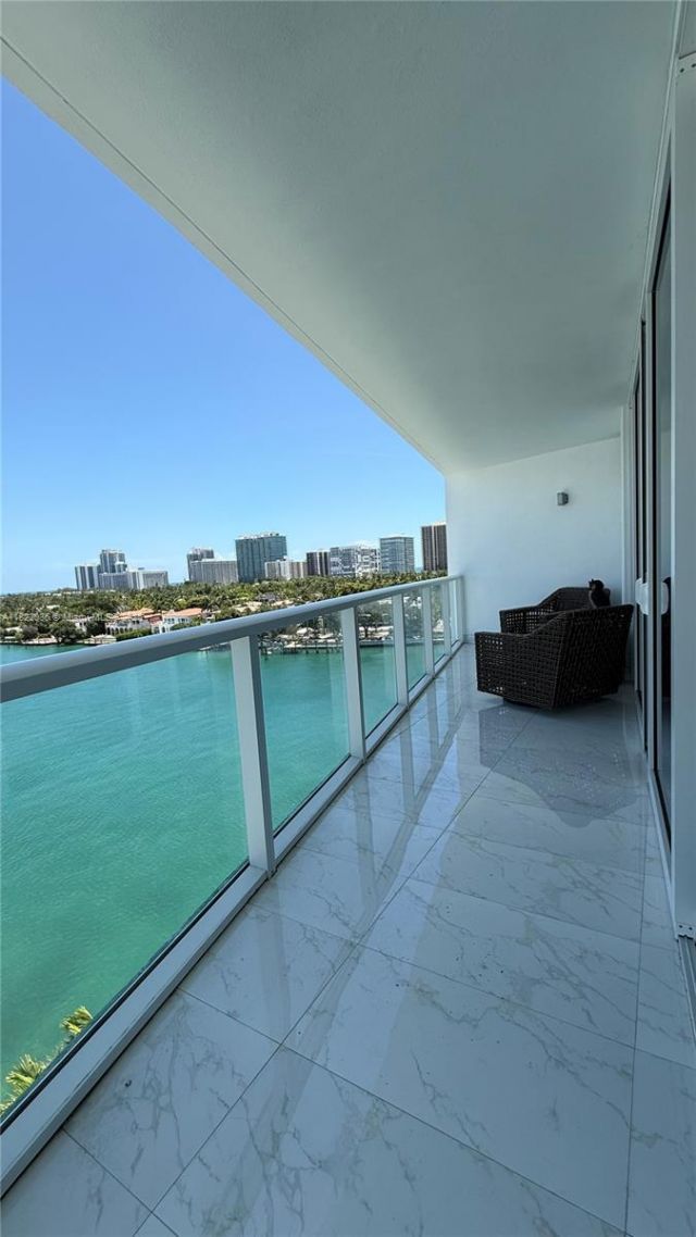 9821 E Bay Harbor Dr, Unit 903, Bay Harbor Islands, FL 33154 Photo