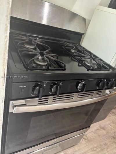 921 Meridian Ave, Unit 2, Miami Beach, FL 33139 Photo