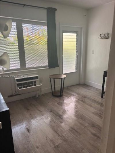921 Meridian Ave, Unit 2, Miami Beach, FL 33139 Photo