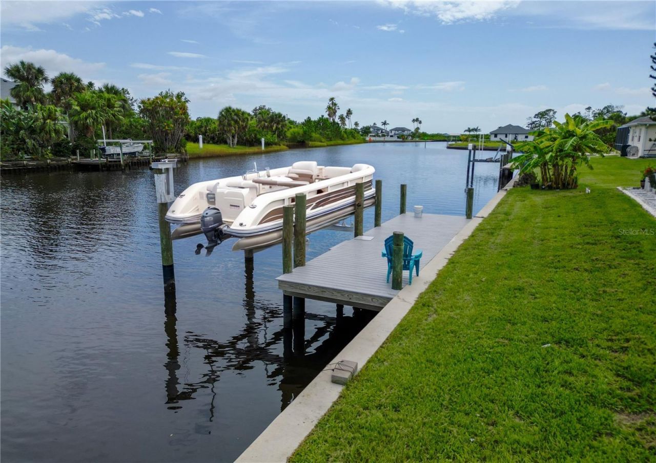 13045 Irwin Drive, Port Charlotte, FL 33953 Photo