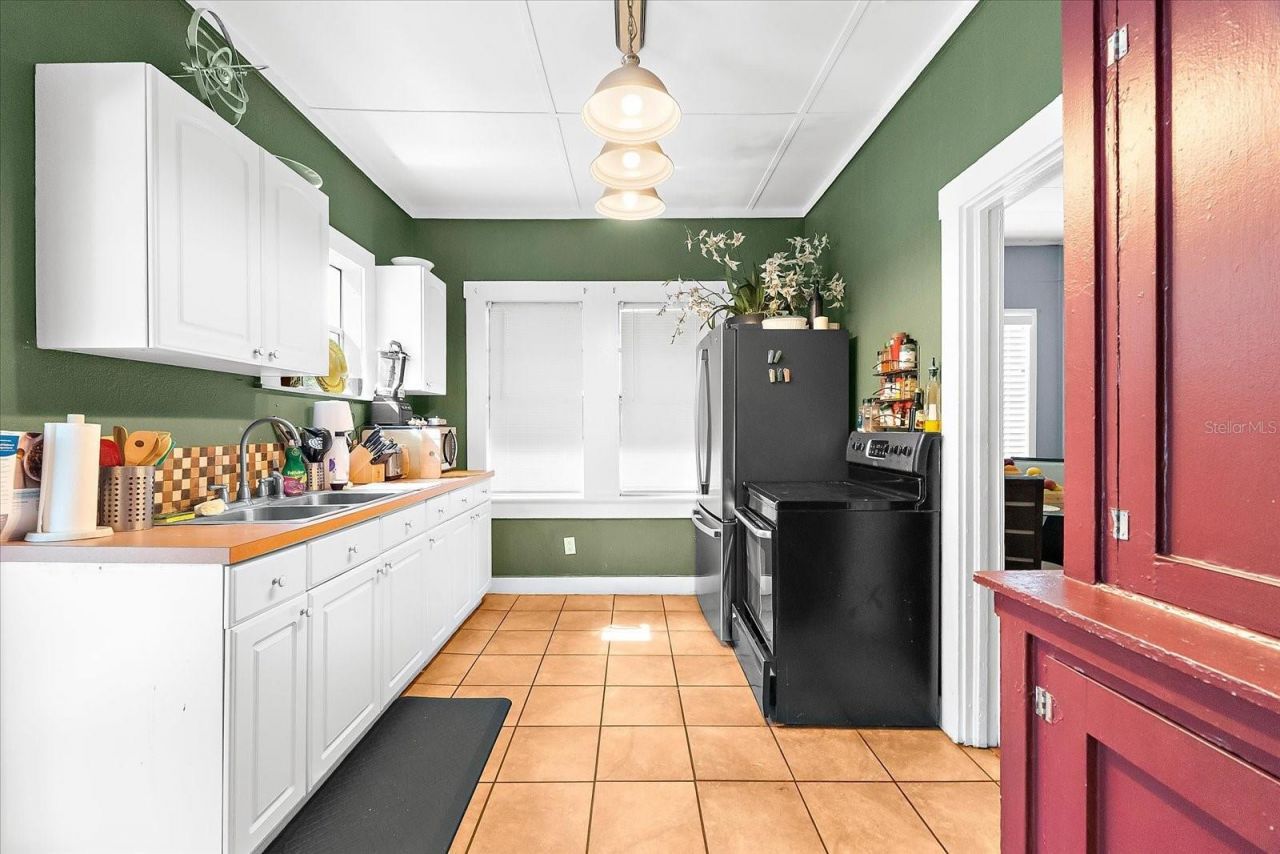 1911 26th Street W, Bradenton, FL 34205 Photo