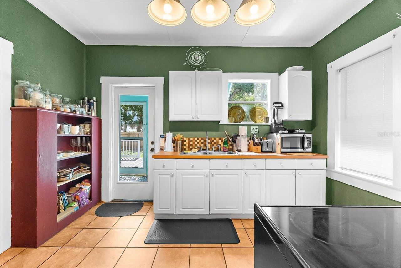 1911 26th Street W, Bradenton, FL 34205 Photo