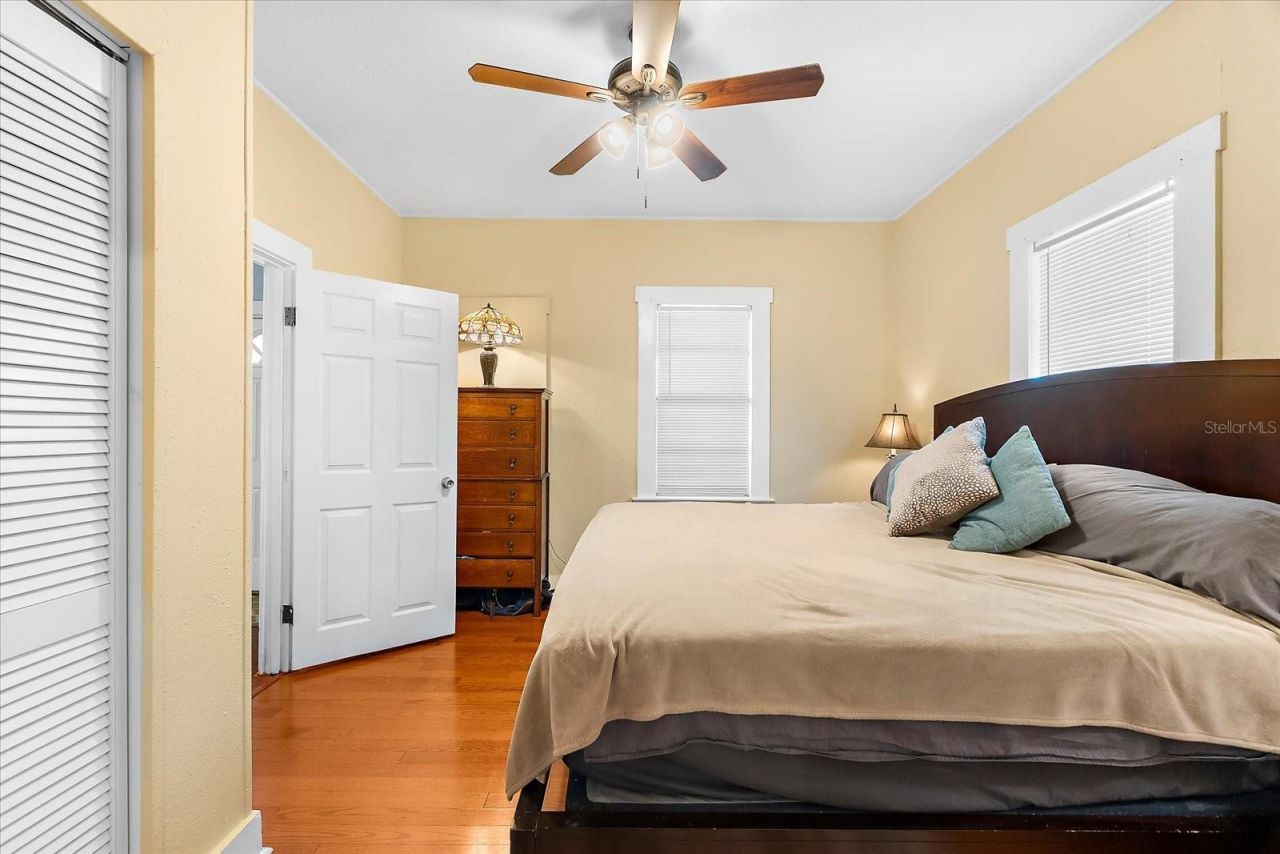 1911 26th Street W, Bradenton, FL 34205 Photo