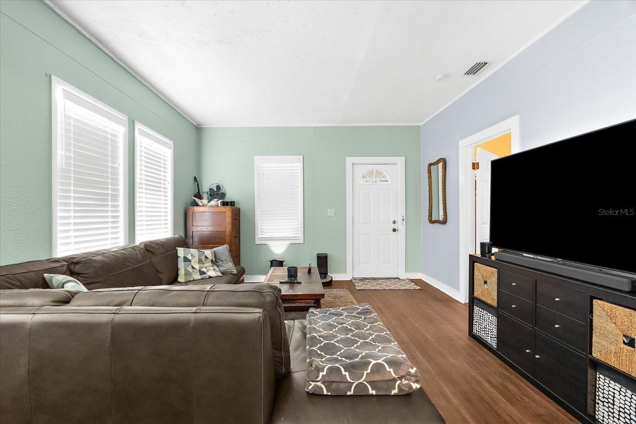 1911 26th Street W, Bradenton, FL 34205 Photo