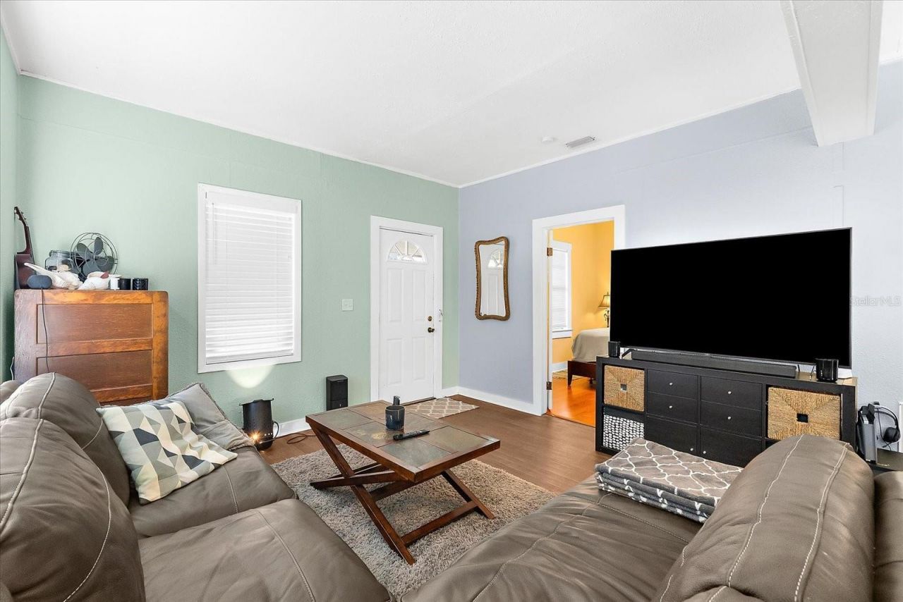 1911 26th Street W, Bradenton, FL 34205 Photo