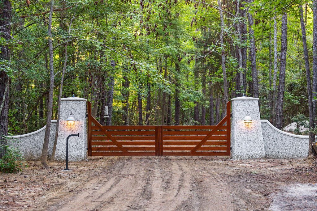 8042 Mariners Landing Photo 12