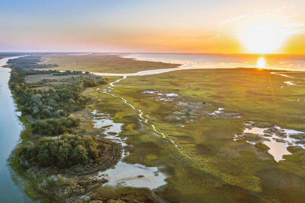 8042 Mariners Landing Photo 17