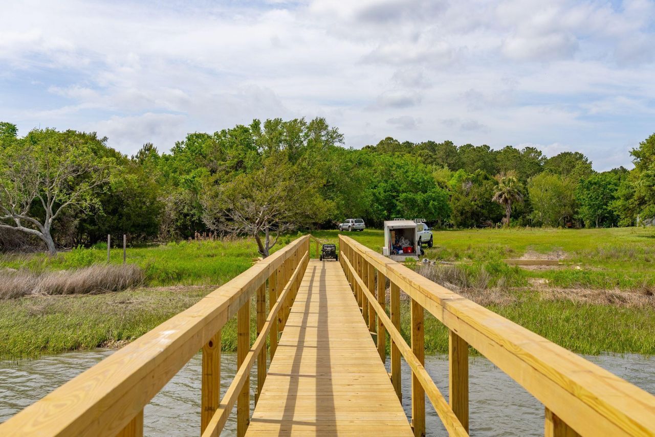 8042 Mariners Landing Photo 26