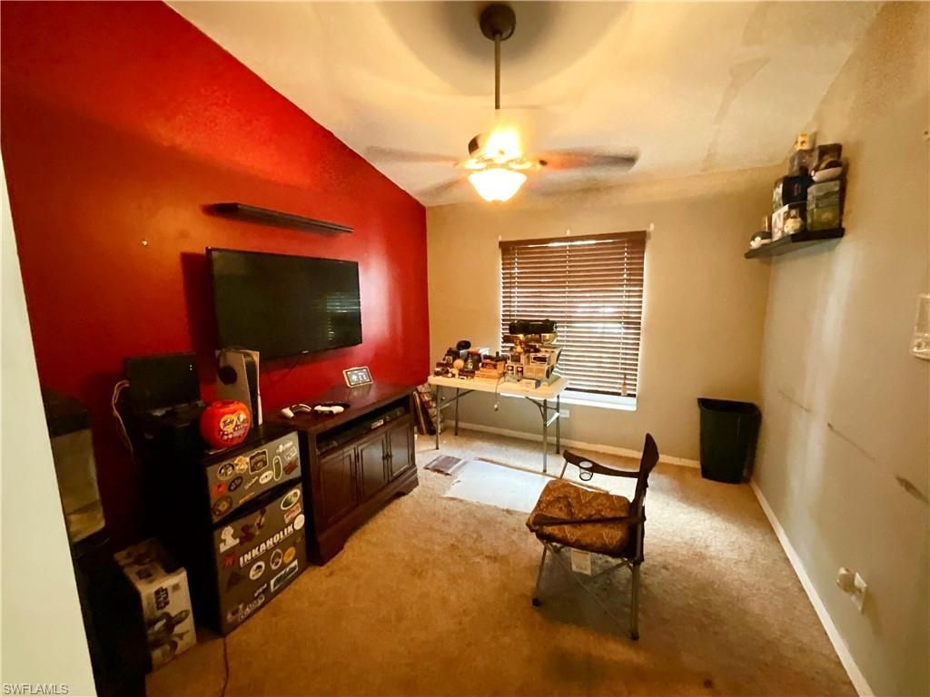 2117 SE 9th Ter, Cape Coral, FL 33990 Photo