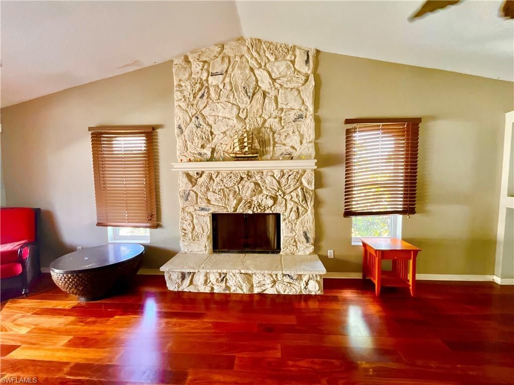 2117 SE 9th Ter, Cape Coral, FL 33990 Photo