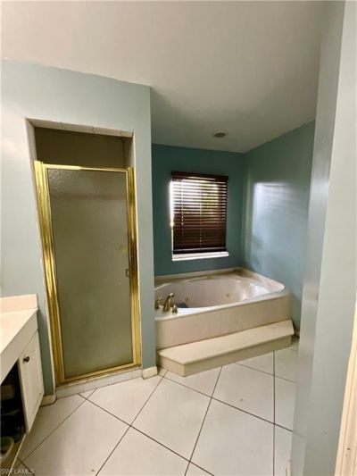 2117 SE 9th Ter, Cape Coral, FL 33990 Photo