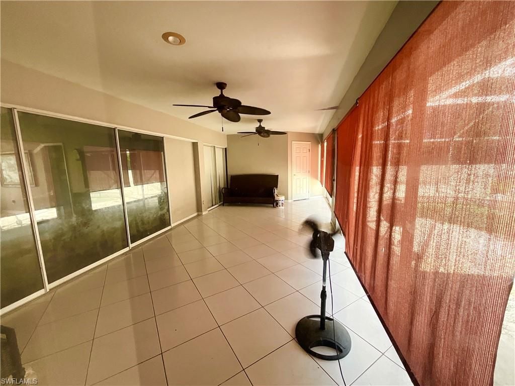 2117 SE 9th Ter, Cape Coral, FL 33990 Photo