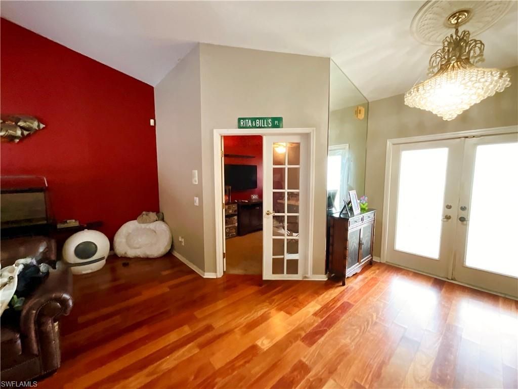 2117 SE 9th Ter, Cape Coral, FL 33990 Photo