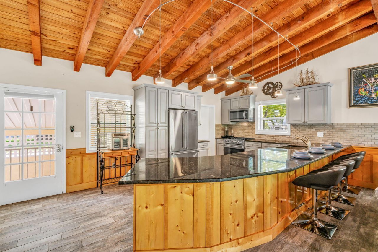 30366 Falcon Lane, Big Pine Key, FL 33043 Photo