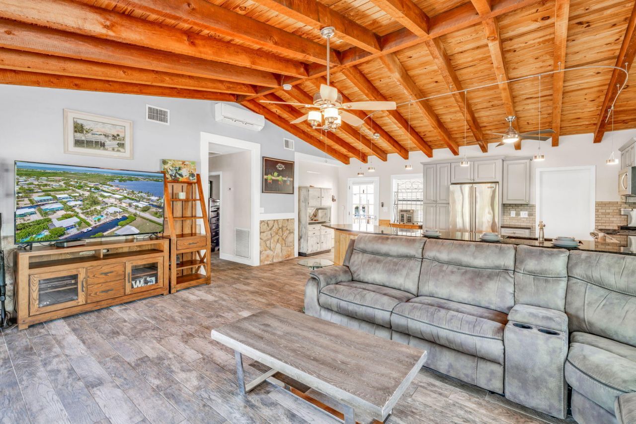 30366 Falcon Lane, Big Pine Key, FL 33043 Photo