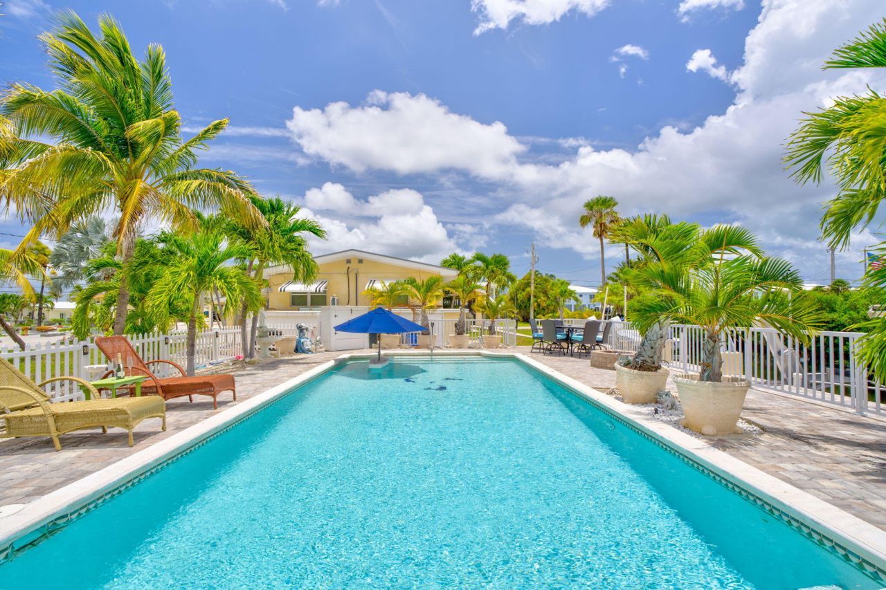 30366 Falcon Lane, Big Pine Key, FL 33043 Photo