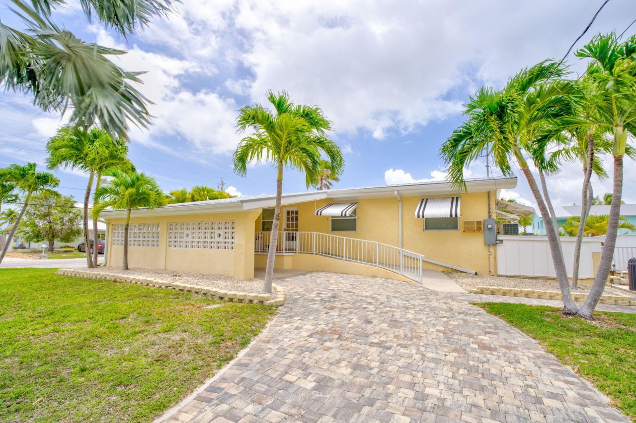 30366 Falcon Lane, Big Pine Key, FL 33043 Photo