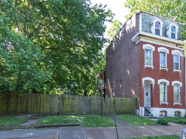 1412 Bremen Avenue, St Louis, MO 63107