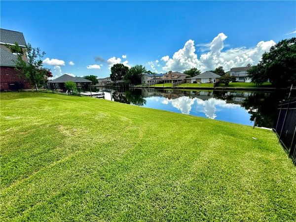 234 SPINNAKER Drive, Slidell, LA 70458