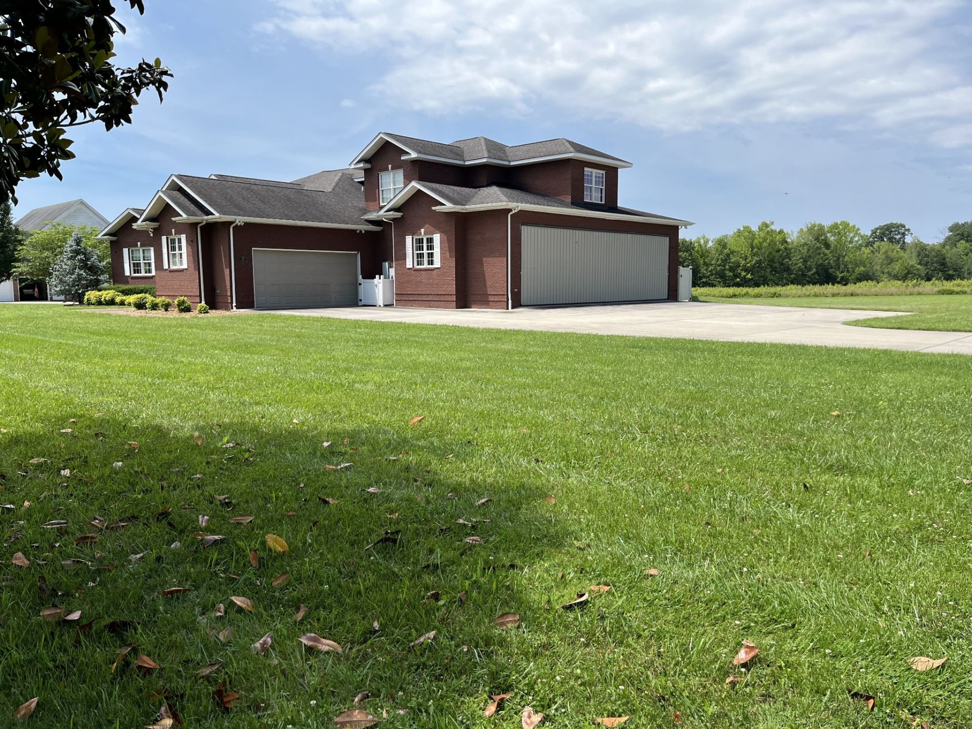 109 Chandelle Dr, Tullahoma, TN 37388 Main Photo