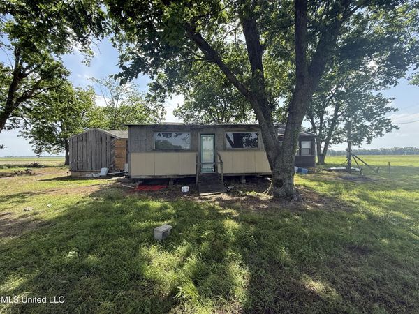 111 Muzzi Road, Shaw, MS 38773