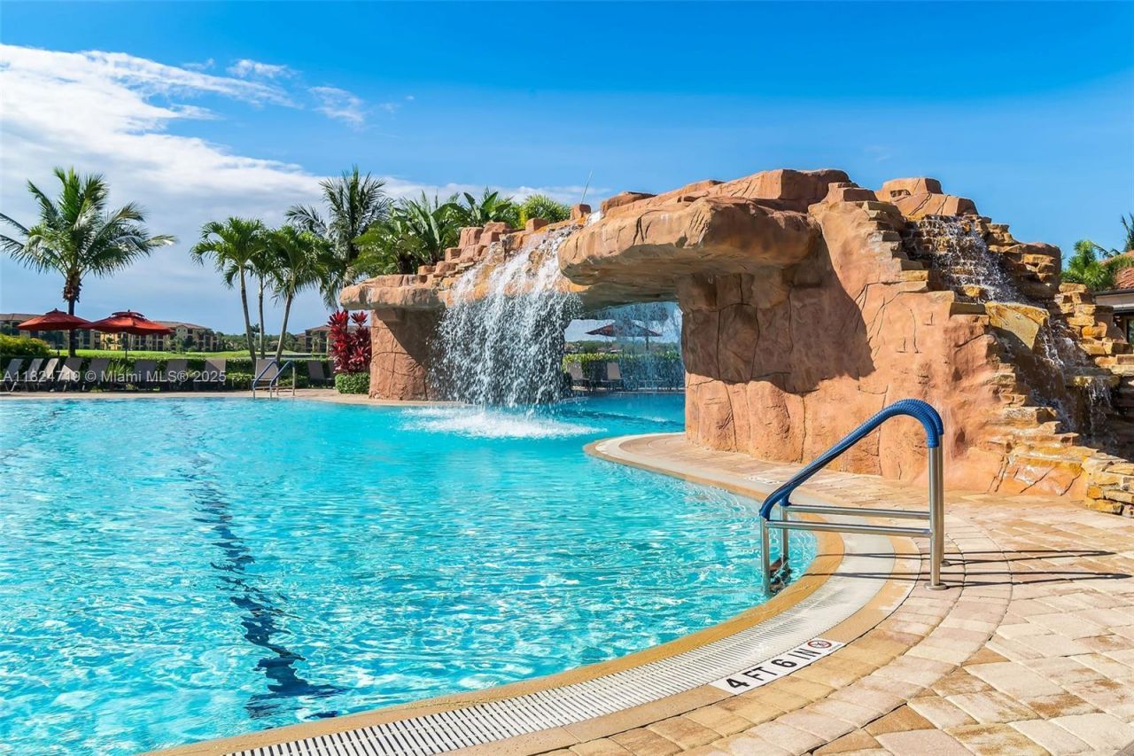 17270 Cherrywood Ct, Unit 5904, Bonita Springs, FL 34135 Photo