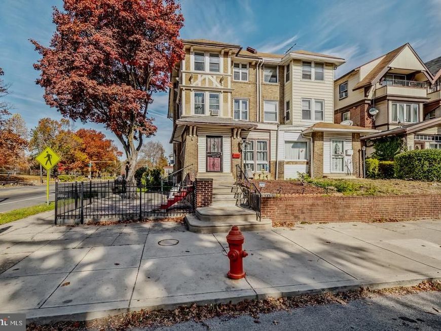 6243 Carpenter Street, Philadelphia, PA 19143 Main Photo