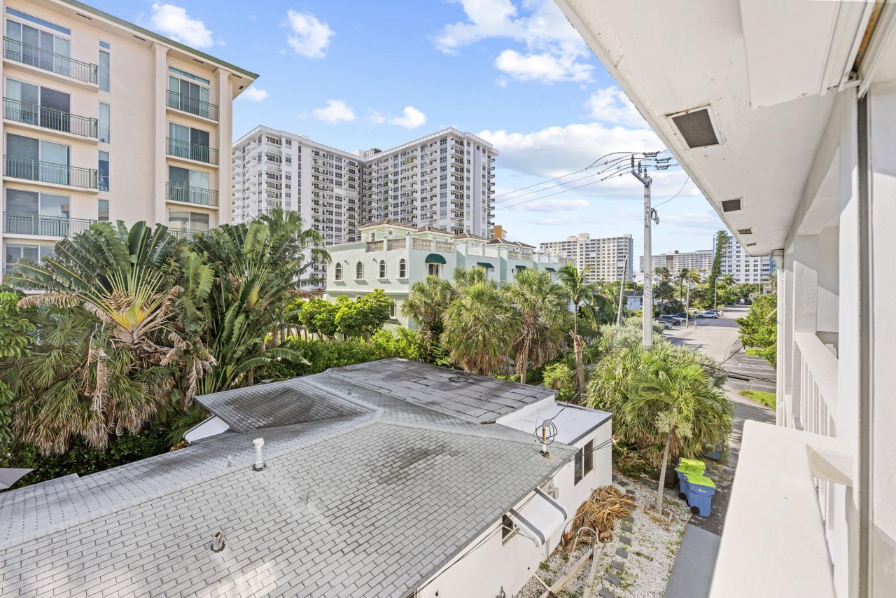 424 N Riverside Drive, Unit 306, Pompano Beach, FL 33062 Photo