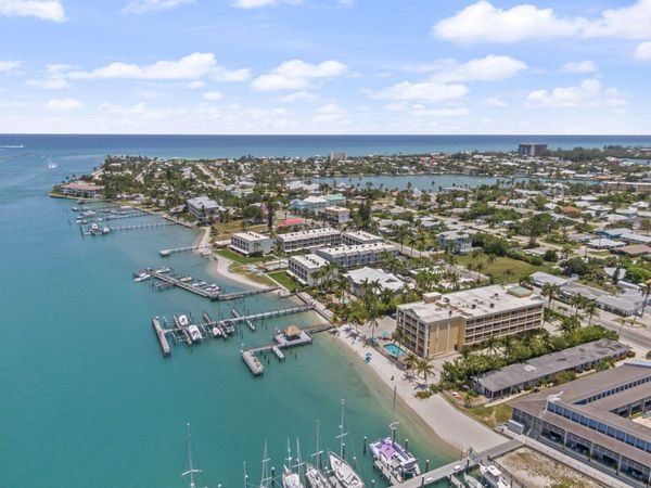 1300 Seaway Drive, Unit 14, Fort Pierce, FL 34949