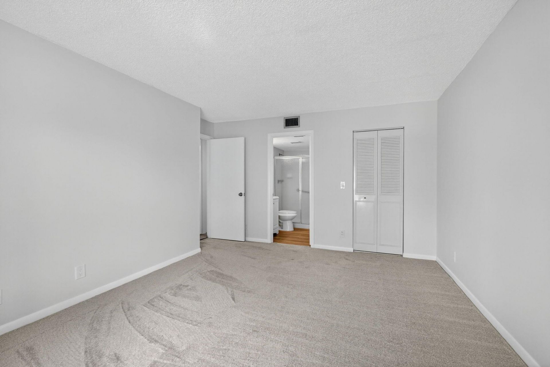 1104 Green Pine Boulevard, Unit D2, West Palm Beach, FL 33409 Photo