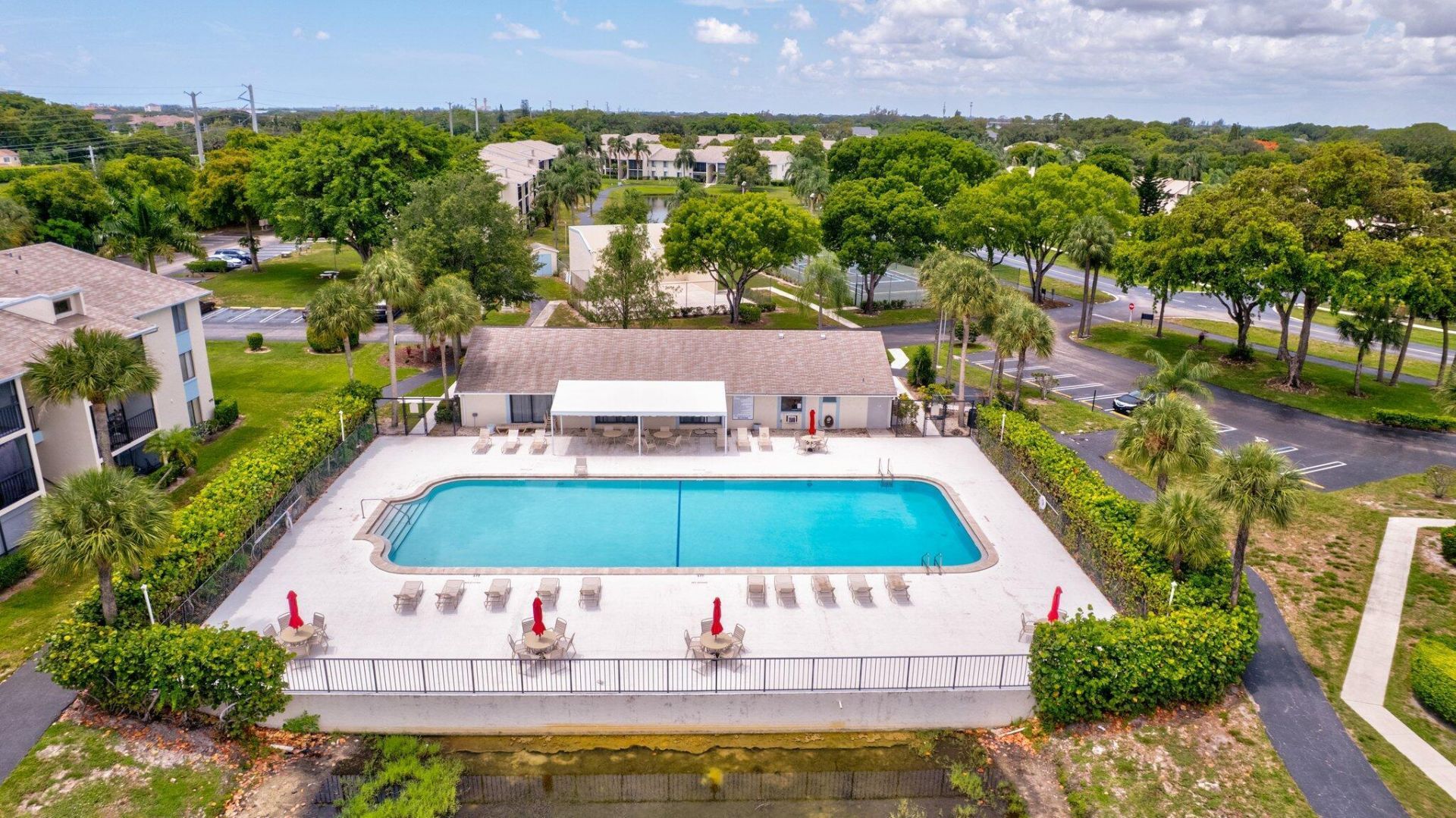 1104 Green Pine Boulevard, Unit D2, West Palm Beach, FL 33409 Photo