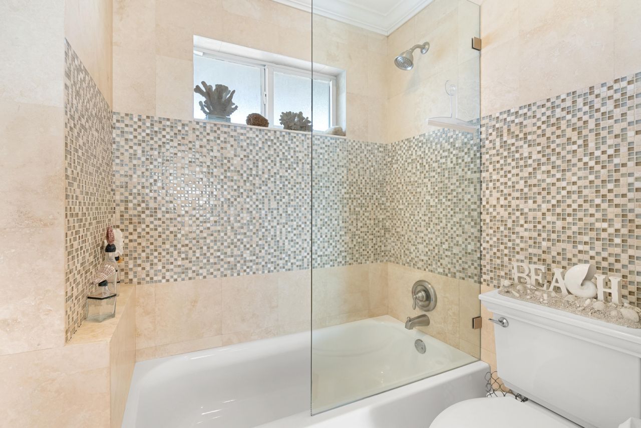 3851 N Ocean Boulevard, Unit 307-308, Gulf Stream, FL 33483 Photo