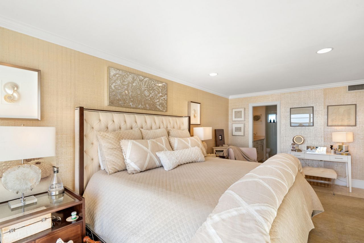 3851 N Ocean Boulevard, Unit 307-308, Gulf Stream, FL 33483 Photo