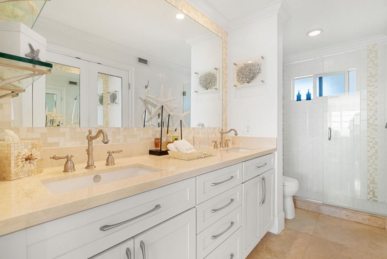 3851 N Ocean Boulevard, Unit 307-308, Gulf Stream, FL 33483 Photo