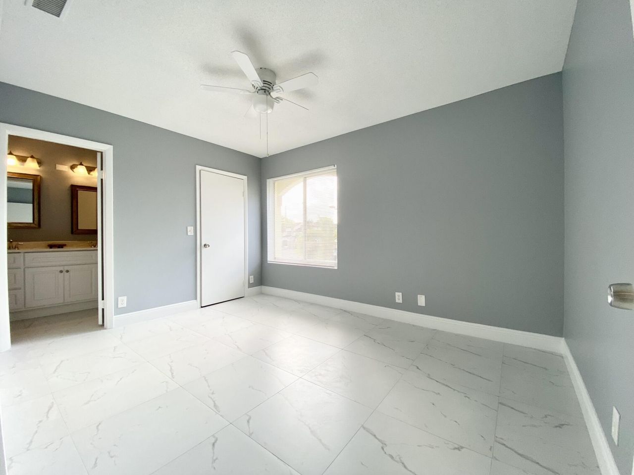 815 W Boynton Beach Boulevard, Unit 16-201, Boynton Beach, FL 33426 Photo